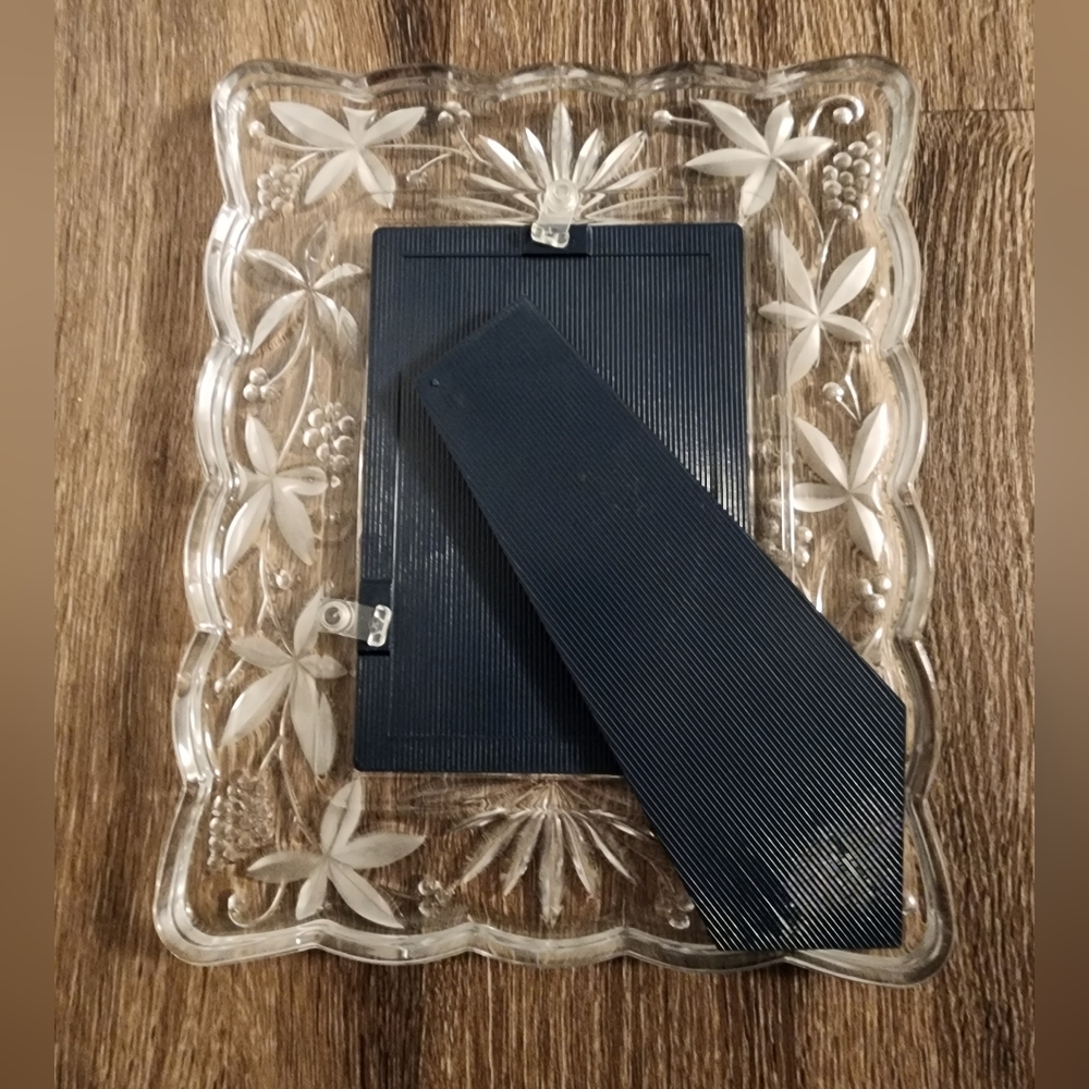 ๐ก 2 For $25 ๐ก Mikasa Glass Picture Frame - Picture 4 of 8